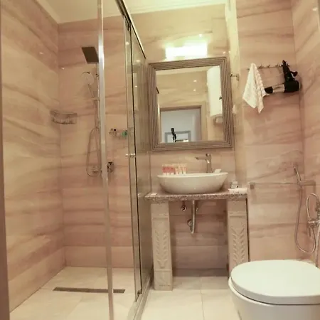 Luxury In Argisht Partez , Pool, 2 Min Walk To The Апартаменты