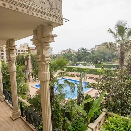 Luxury In Argisht Partez , Pool, 2 Min Walk To The Апартаменты *