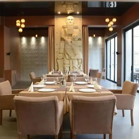 Luxury In Argisht Partez , Pool, 2 Min Walk To The Апартаменты *